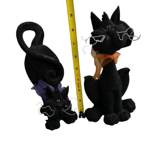 Set 2 Black Flocked Felt Whimsical Halloween Velvet Festive Cats Felines 9" Tall - Picture 3 of 5